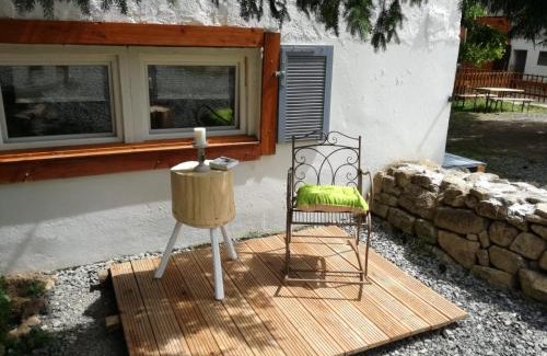 Adenbach Apartamento | Zurück zur Natur - Urlaub im Zirkuswagen, Sommeratelier oder Schindelwagen