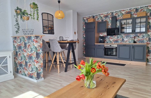 Ochtendung Apartamento | Zur Alten Scheune Nähe Nürburgring und Mosel Familien/ Haustiere Willkommen