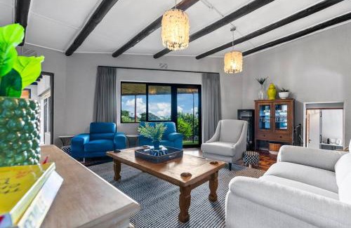 Scott Estate Casa | Zuri's Cottage Houtbay
