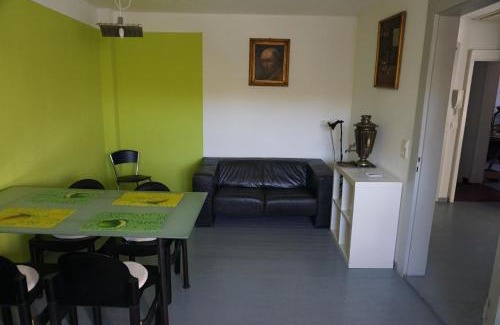 Unterrath Apartamento | Zweizimmerwohnung nah der Messe