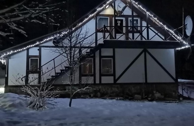 Біла Хижа (Хата)
