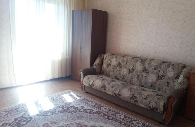 *Квартира студия* Крупская 23/1