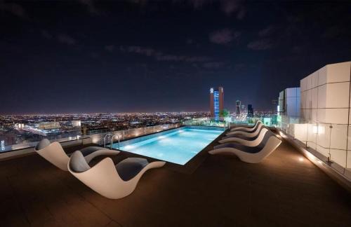 كريستال ان الملك فهد SkyNest