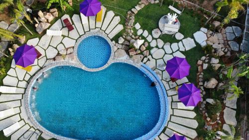 ღ Y Nghia at Ong Lang Beach ღ Coastal Haven with Home Cooked Bungalows ღ