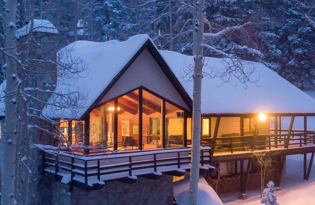 Precios especiales para el invierno! - Chez Louisa - Esquí con jacuzzi y sauna.