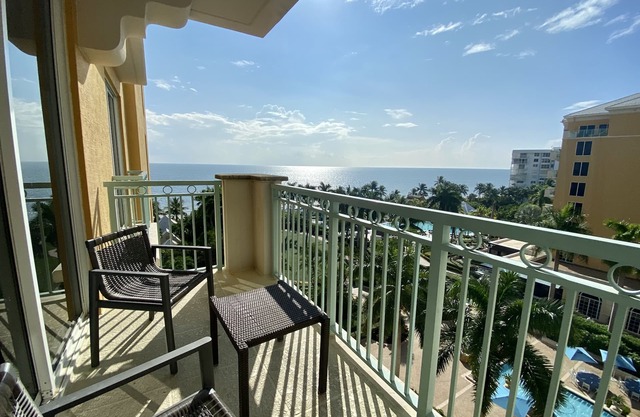 Ritz-Carlton 1 hab vista al oceano Res. Suite w balcón