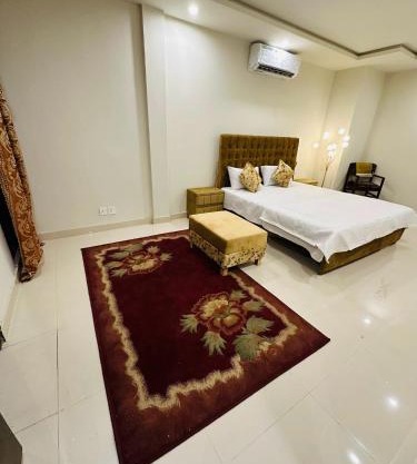 1 bed Apartement with kitchen washroom