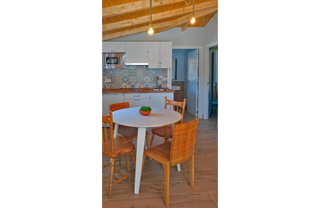 Apartamento con jardín próximo al mar y al Camino. Catapeixe Holiday Apartments