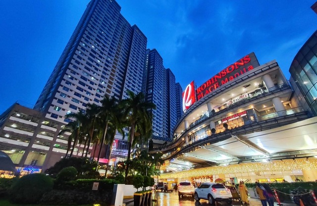 1-bedroom fully furnished condo in beautiful Malate Manila