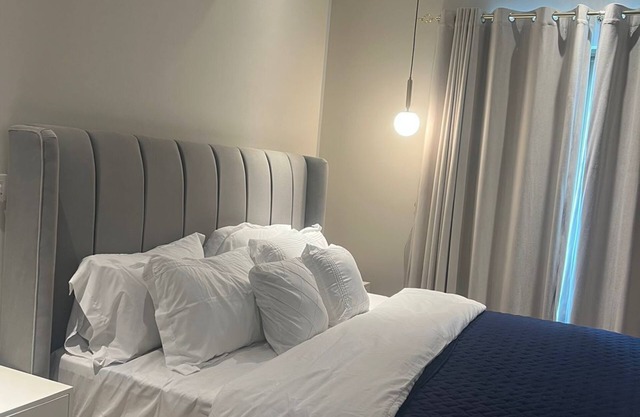 1-Bedroom Luxury apartment