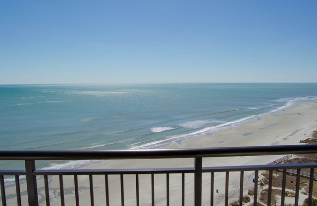Suite frente al mar de 1 dormitorio con vista increíble + privilegios de alquiler oficiales en el lugar