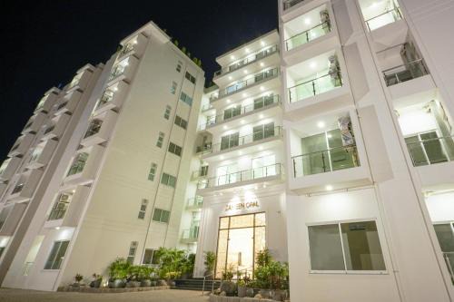 1 -BHK at Zameen Opal with Cinema, Pool , Gym and Rooftop Garden