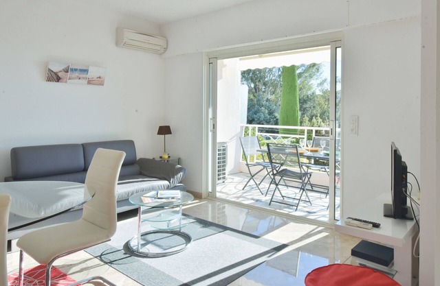1-Br Sea view Luxury Residential with pool