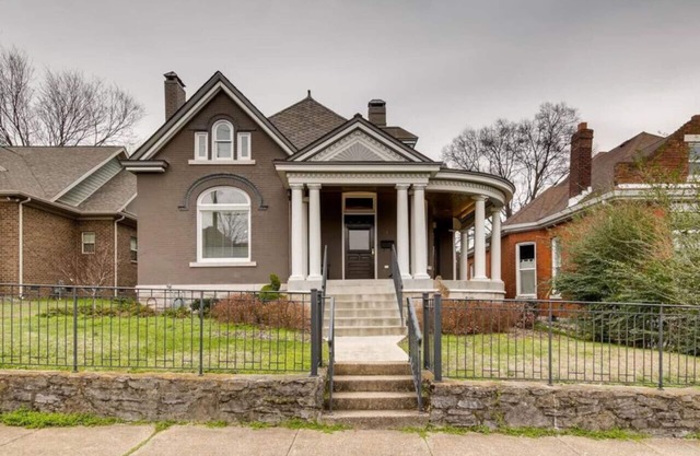 15 Hermosa casa histórica en Music Row