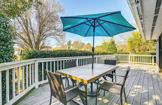 1 Mi to Broadway at the Beach: Home w/ Large Yard!