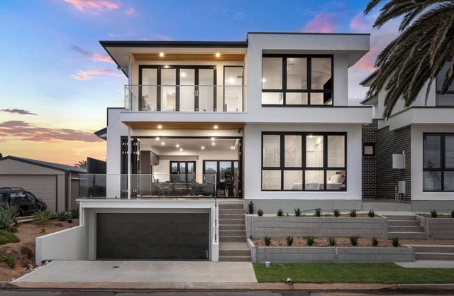 1 min walk to beach - 8 min drive to McLaren Vale -Luxury Beach House