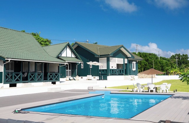 1 minute to the beach Outdoor pool free car rent / Ishigaki Okinawa