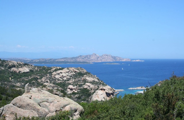 Costa Smeralda LA CASINA DEL SOL con vistas al archipiélago de la Maddalena