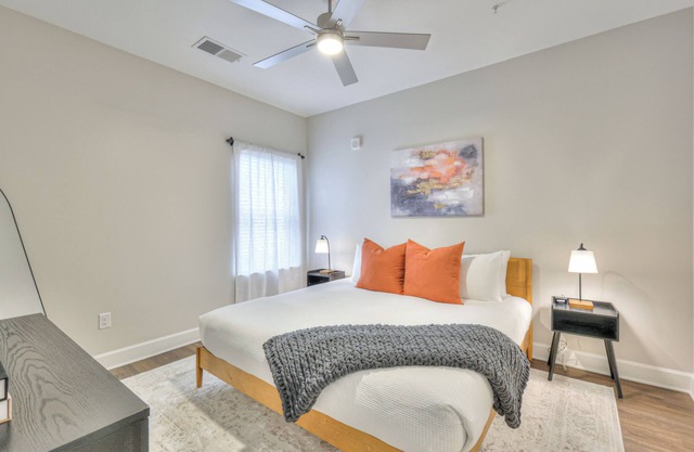 Stylish 1 bedroom |Infinity pool | Game room | Music Studio | Fire Pit | Top attractions.