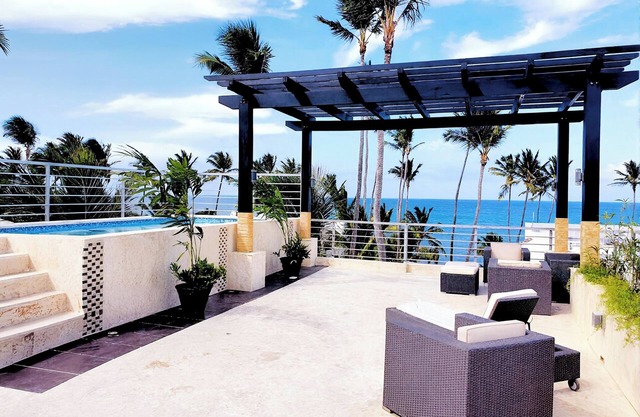 Punta Cana Bachelor Party 10 BR Beach Lux Penthouse2 Style BONOS GRATIS