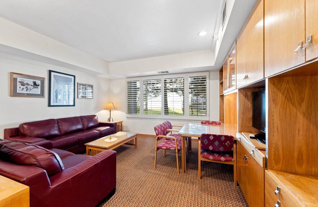 115 | Relaxing Studio - Great Hikes + Spa & Pool