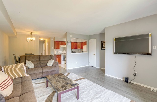 12 Mi to Center City: Philadelphia Apt w/ Balcony