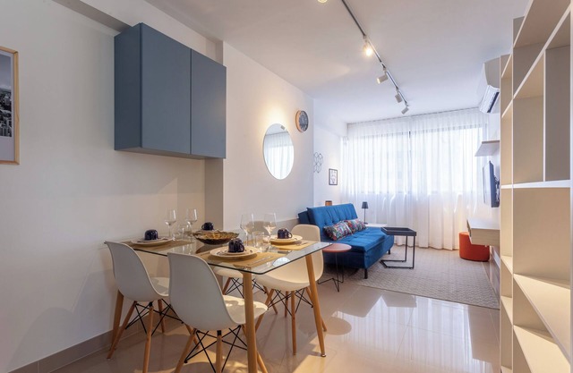 12 months min / NEW 1 bedroom apartment in high standard Beach Class condominium / Boa Viagem