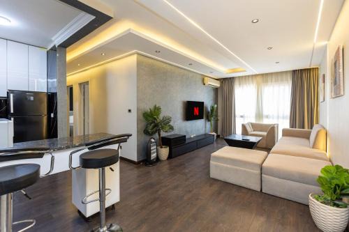 124/69/31 · Spacious Luxury Apartment Madinaty-6Guests+5G wifi