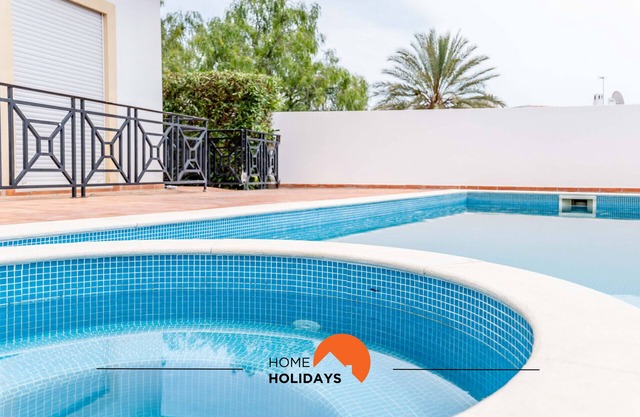 #129 Almeida Garrett 19 by Home Holidays