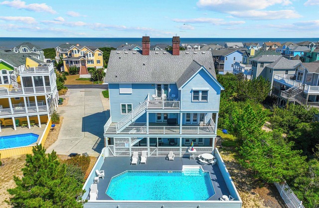 1399 Carolina House * Pool * Elevator * Hot Tub