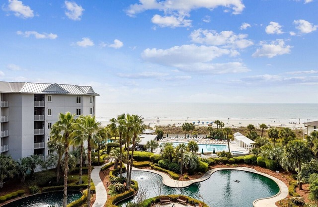 1505 SeaCrest ~ Renovated for 2022 Season! 5th Floor Ocean and Pool Views!