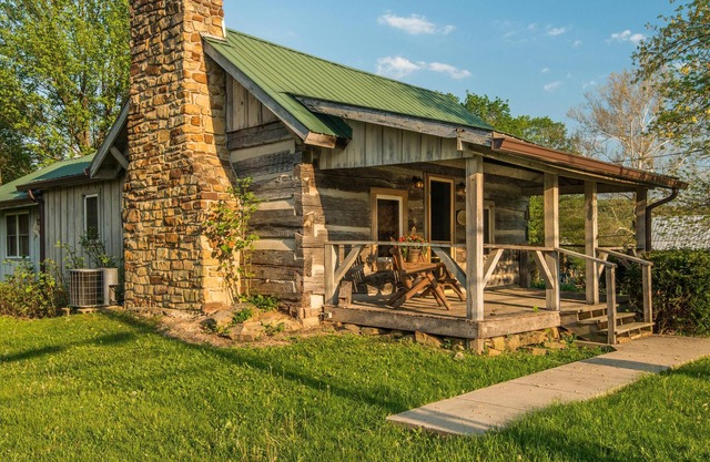 Bean Blossom Vacation Cabin