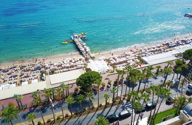 CROISETTE de 2 habitaciones detrás del HOTEL CARLTON