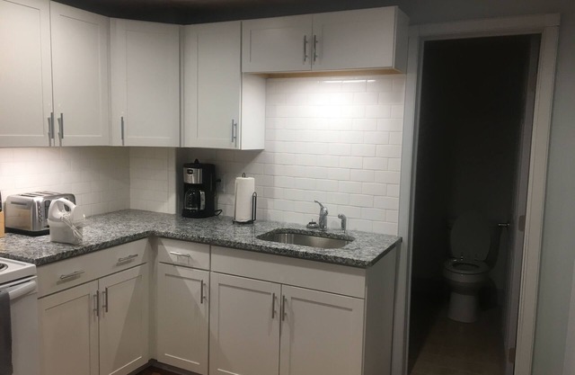 1BR FACTORY APT EN EL MOHAWK ANTIGÜEDADES MALL / RIGHT OFF SALIDA 30 NYS A TRAVÉS!
