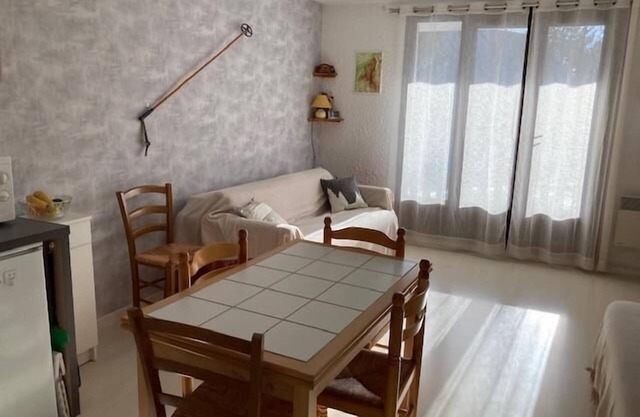 50m del centro estación, 1.o piso, balcón, tv, 30m², Villard de Lans