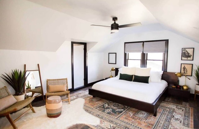 ❤︎ NEWLY RENOVATED 1930 Cottage❤︎ PRIME Location❤︎