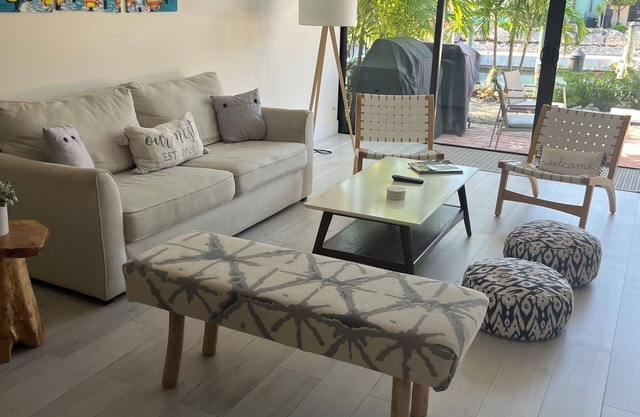 2-BD RM in Buttonwood Bay Key Largo, waterfront, modern comfort; coastal retreat