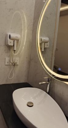2 bed New Furnished Appartment at Lahore Prime Location