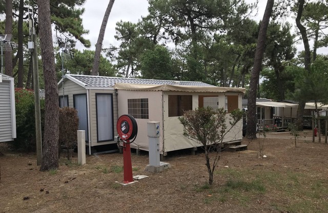 Panoramic mobile home 2 bedrooms Ile d'Oléron camping Paradis