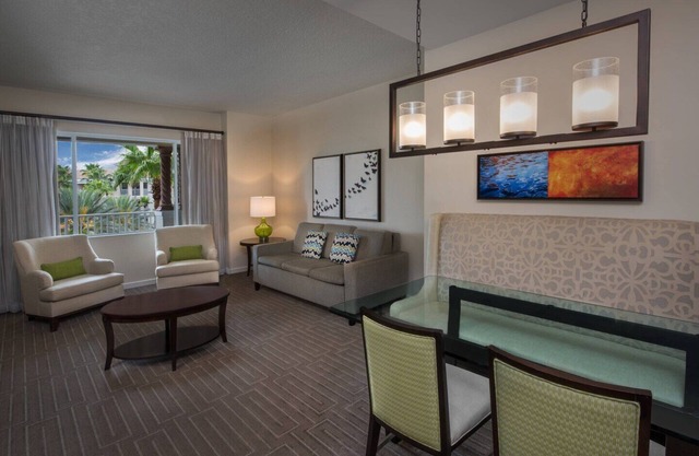 2 Bedroom, 2 Bath Villa with Full Kitchen, Near Disney World