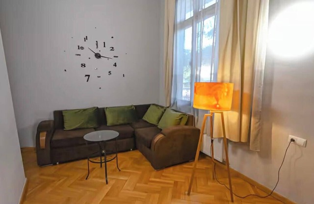 2-bedroom apartment in T'bilisi Centre - Freedom Square