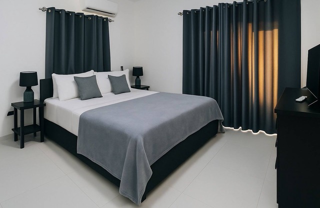 2 bedroom condo with WiFi, AC 3 minutes from Puerto Plata Airport