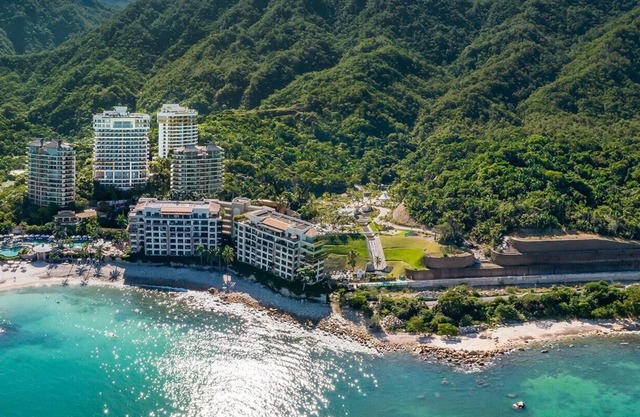 2 Bedroom Garza Blanca, Puerto Vallarta - 4-Diamond Luxury in Tropical Paradise