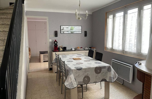 Casa en el Centro Histórico / Cerca de Spa Cures.