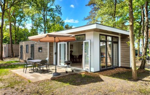2 Bedroom Lovely Home In Hellendoorn