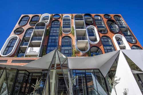 2 Bedroom Luxury & style in the heart of Braddon