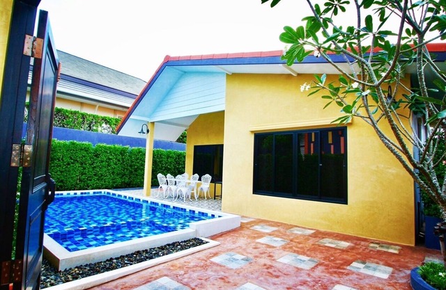 Villa de 2 dormitorios con piscina privada