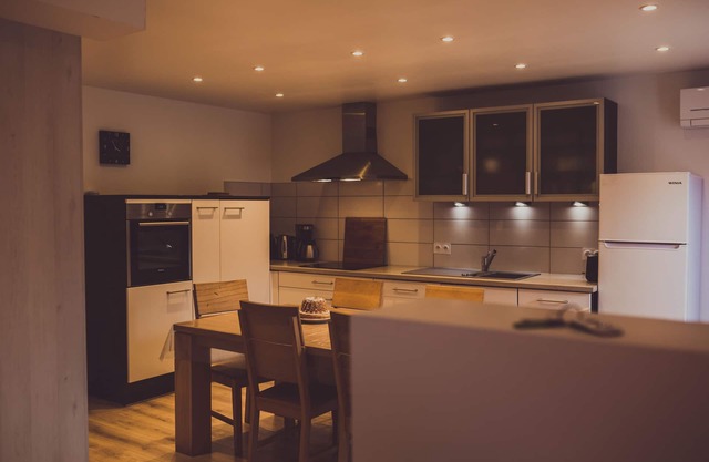 2 Bedroom Private vacation home in Wintzenheim