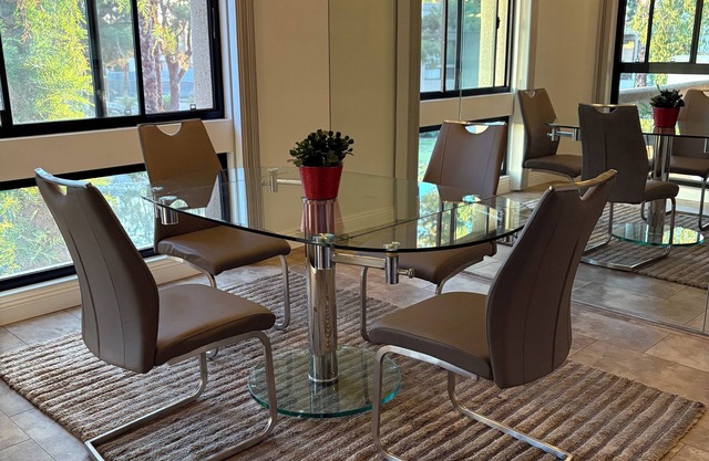 2-bedroom Resort Style Condo in charming Cathedral City