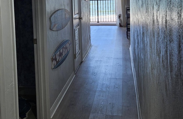 2 BR/ 2 BA oceanfront end unit condo with stunning ocean views, pool, and WIFI.